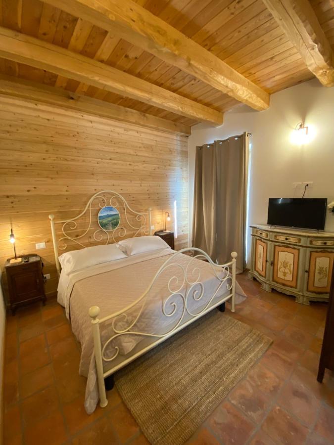 Вілла Cascina Maina Діано-д'Альба Екстер'єр фото
